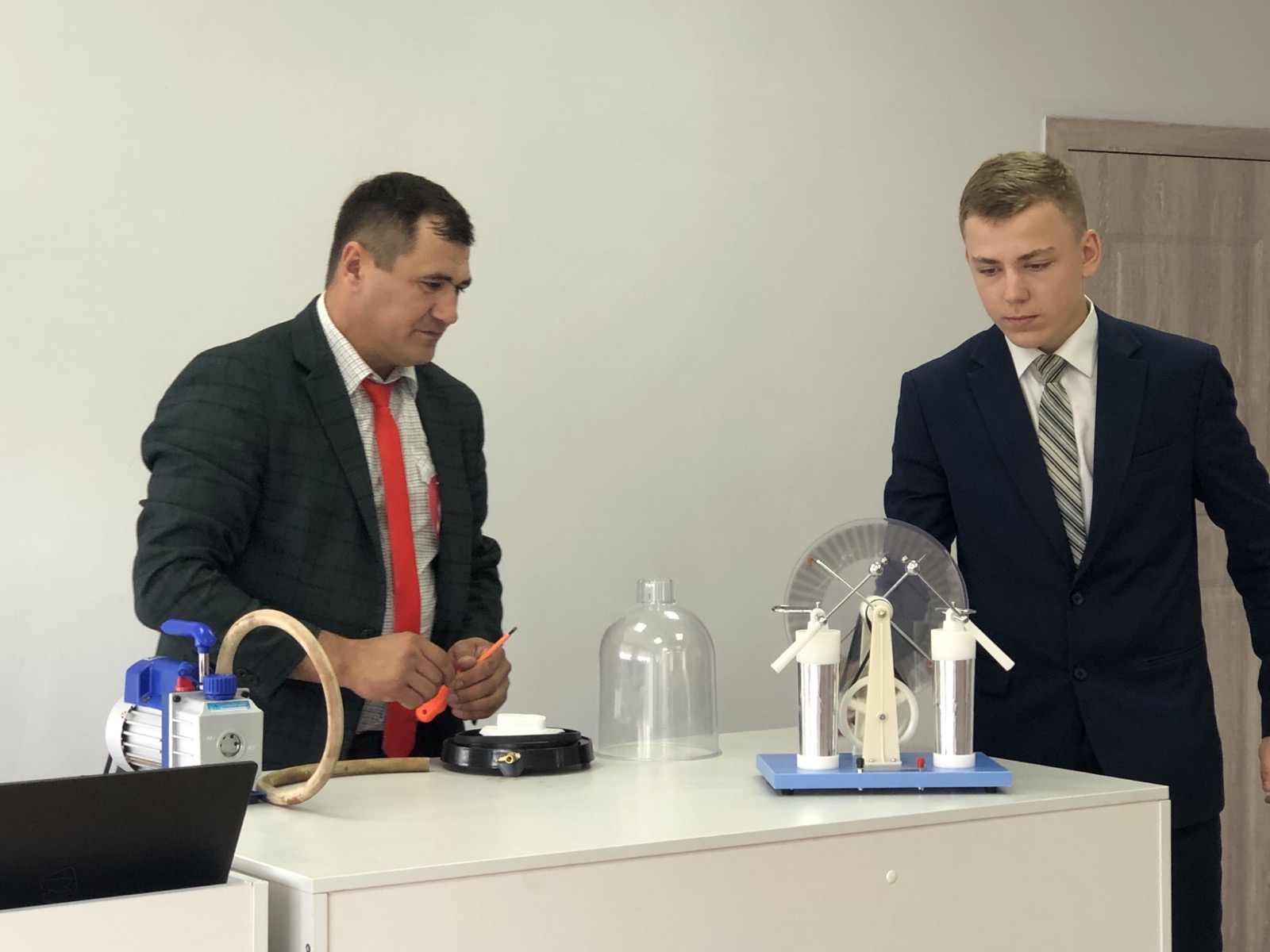 Понравился всем мастер -класс в кабинете физики